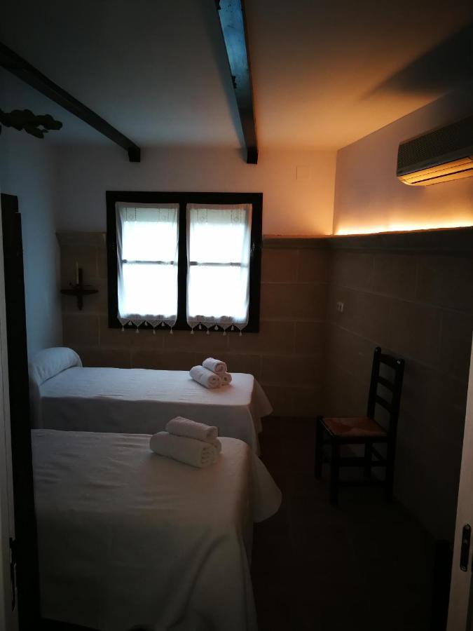 La Pension Del Parador Galisteo Extérieur photo