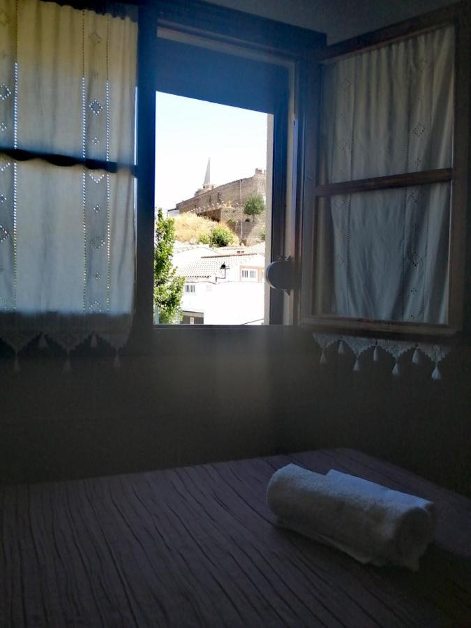 La Pension Del Parador Galisteo Extérieur photo