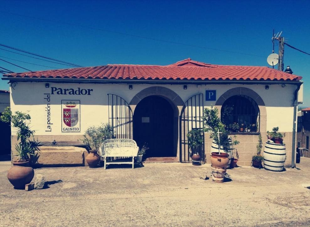 La Pension Del Parador Galisteo Extérieur photo